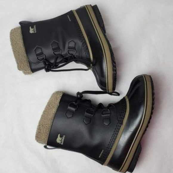 Sorel black waterproof snow boots - Picture 3 of 12